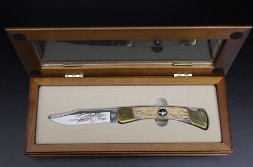 Buck Knife