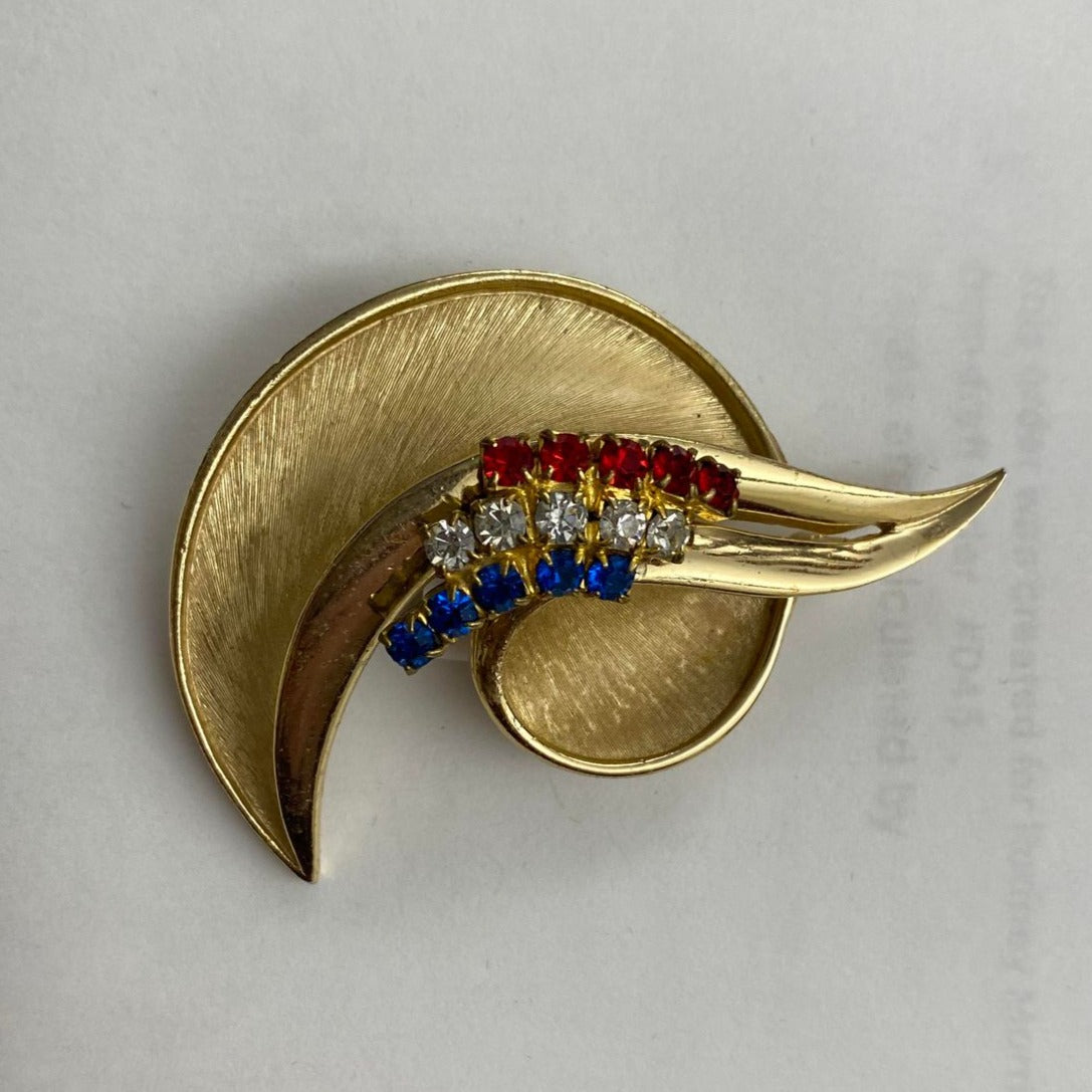 Brooches - Americana & Military Themes
